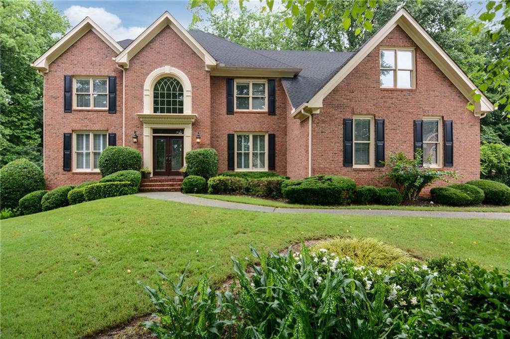 5404 Chaversham Lane, Peachtree Corners, GA 30092 — most recent listing photo