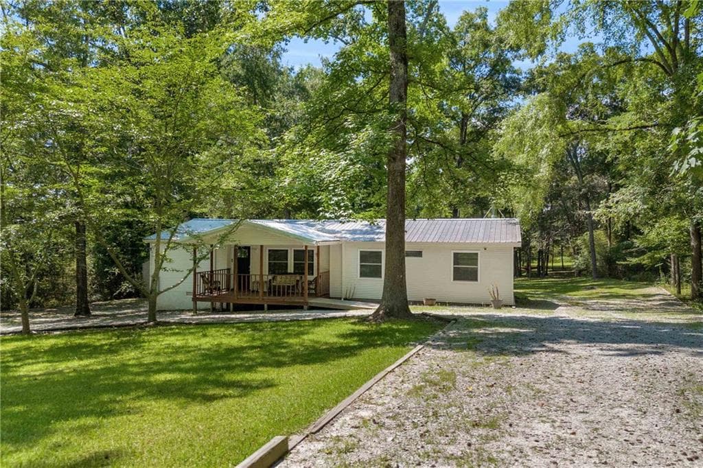 5711 Hill View Drive, Oxford, GA 30054 — most recent listing photo