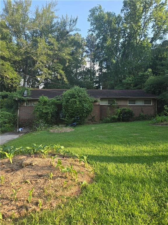 3 bedroom, 1 bathroom, 1,488 sq ft single family residence sold at 2633 Yale Terrace, Decatur, GA 30032