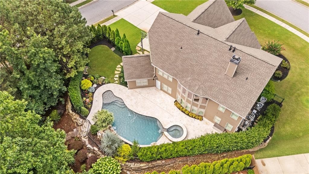 5 bedroom, 4 bathroom, 3,963 sq ft single family residence sold at 134 Lakestone Parkway, Woodstock, GA 30188