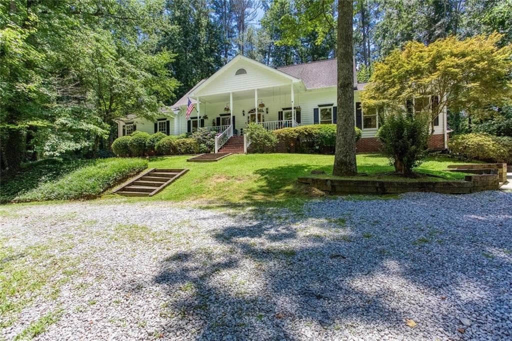 7 bedroom, 6 bathroom, 5,276 sq ft single family residence sold at 5491 Hiram Road, Powder Springs, GA 30127