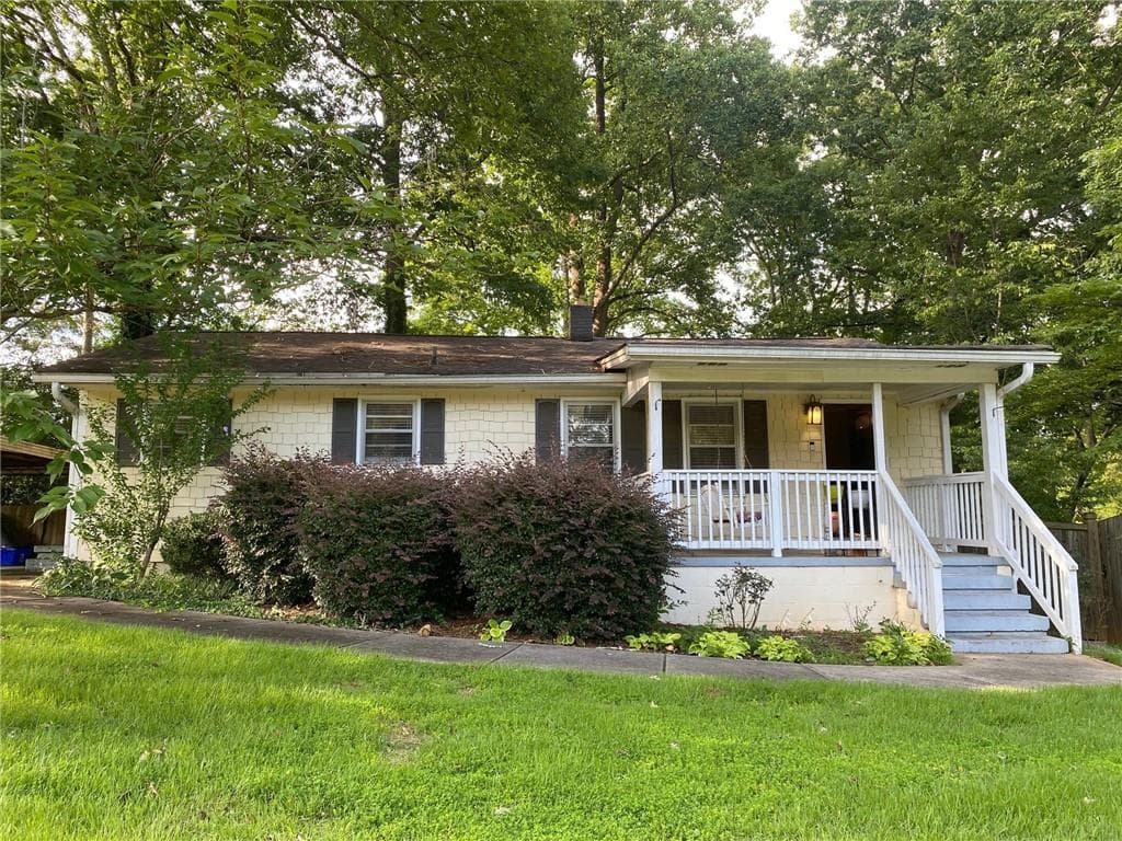 3 bedroom, 2 bathroom, 1,048 sq ft single family residence sold at 1003 Valley Drive, Smyrna, GA 30080