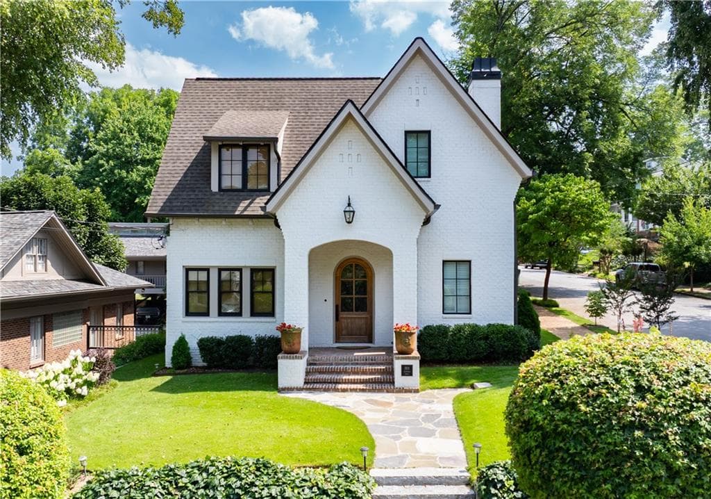 5 bedroom, 5 bathroom, 3,858 sq ft single family residence sold at 1101 Rosedale Drive, Atlanta, GA 30306