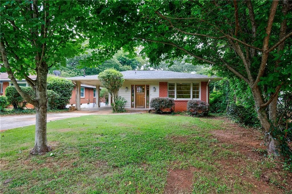 3 bedroom, 2 bathroom, 1,090 sq ft single family residence sold at 44 Aberdeen Street, Atlanta, GA 30307