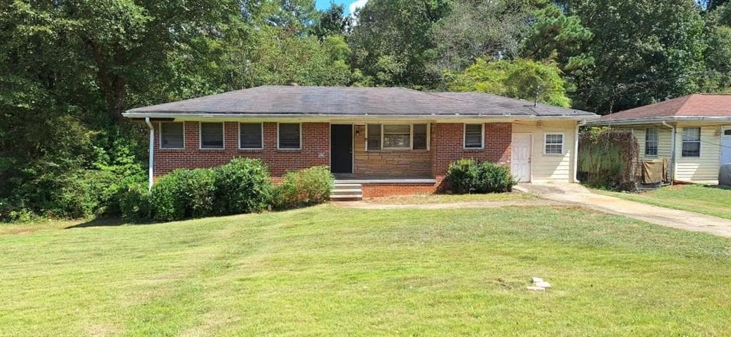 4 bedroom, 2 bathroom, 1,326 sq ft single family residence sold at 3377 BROOKFIELD Lane, Decatur, GA 30032