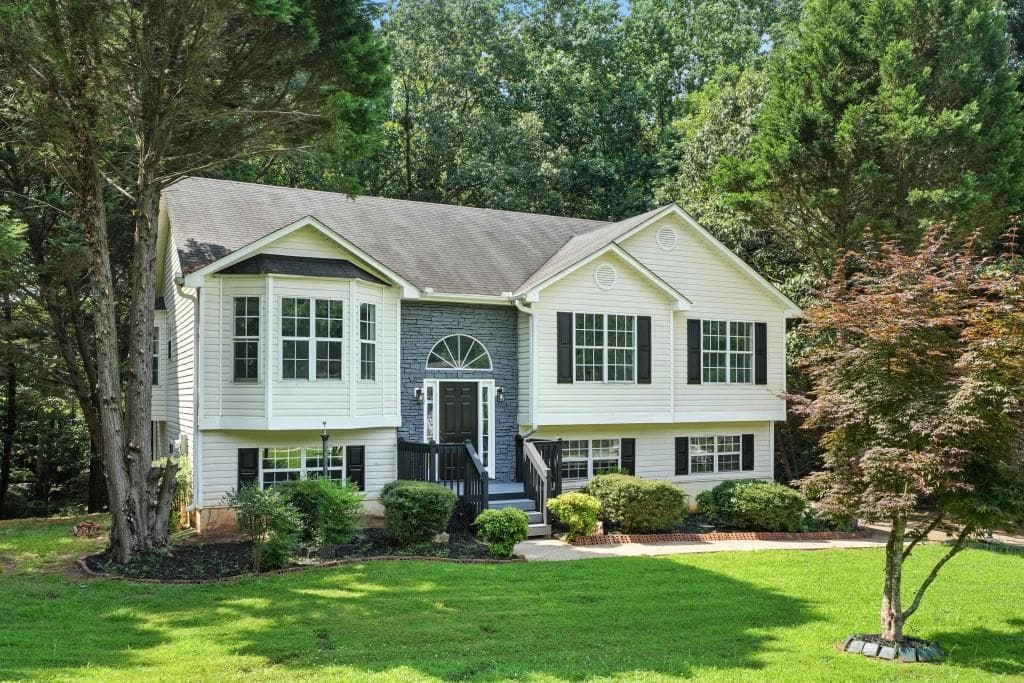 4076 WHISTLER Drive, Douglasville, GA 30135 — most recent listing photo