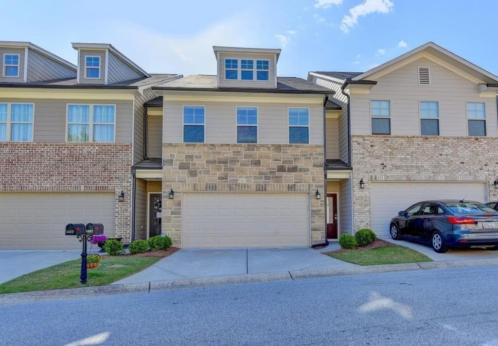 3082 Cedar Glade Lane, Buford, GA 30519 — most recent listing photo