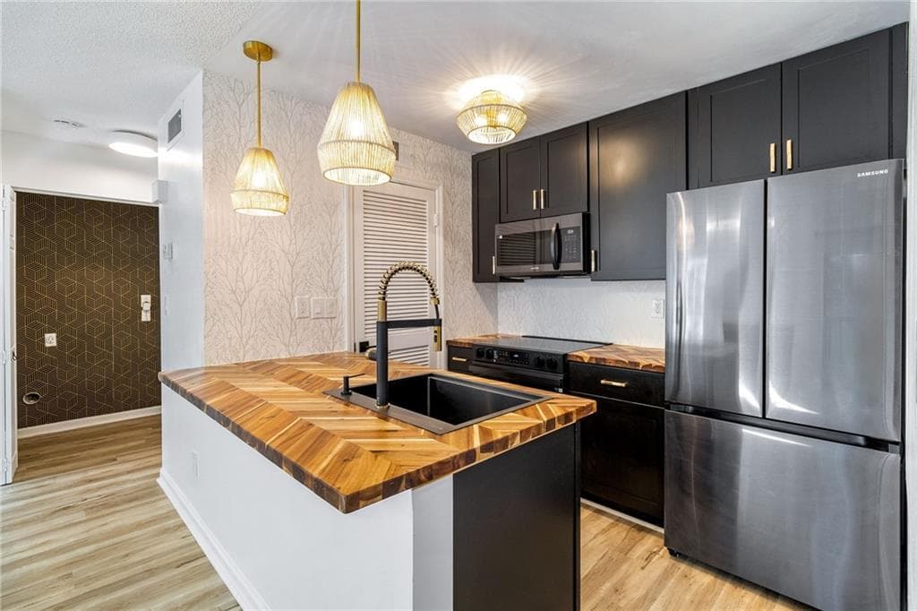 404 Granville Court, Atlanta, GA 30328 — most recent listing photo