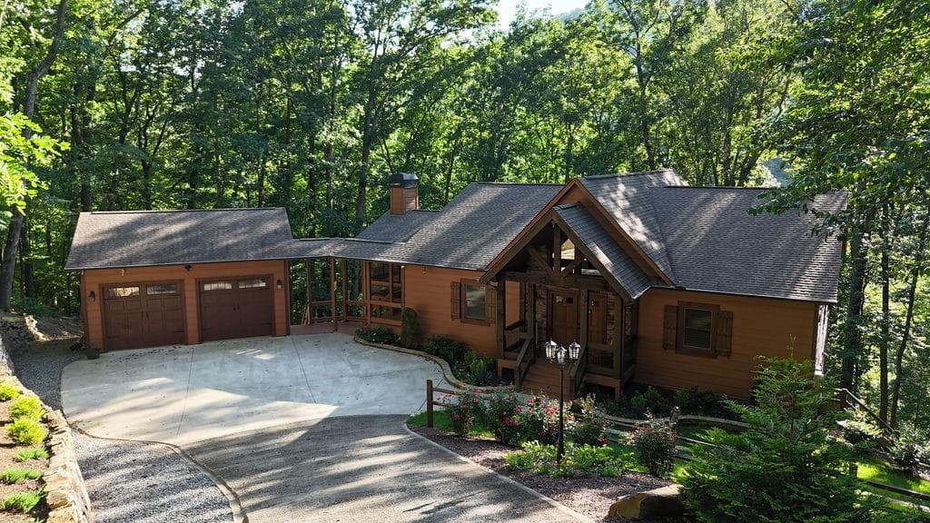520 Mountain Falls Loop, Ellijay, GA 30536 — most recent listing photo