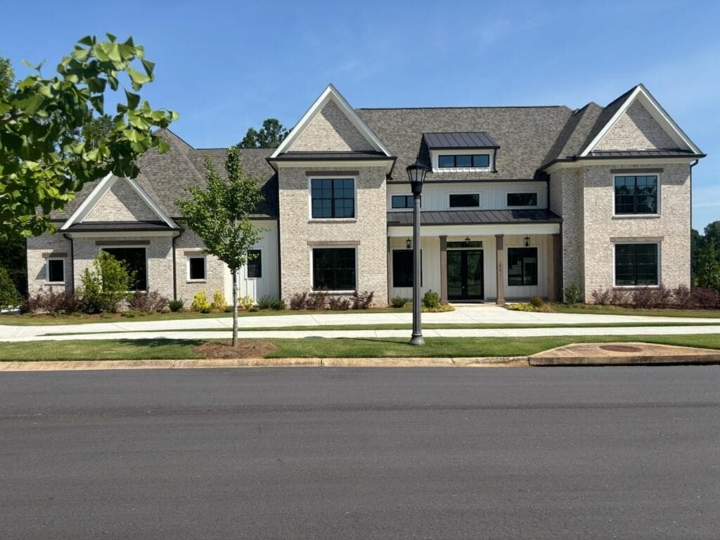 6 bedroom, 7 bathroom, 5,500 sq ft single family residence for sale at 2819 Kestrel Drive, Statham, GA 30666