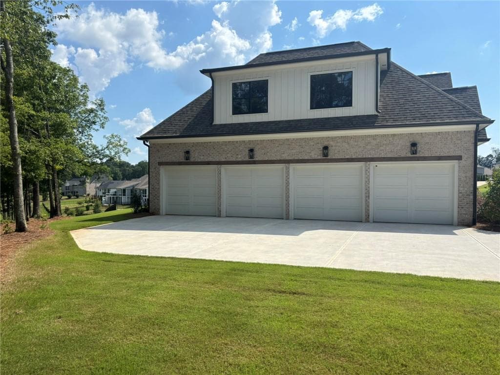 6 bedroom, 7 bathroom, 5,500 sq ft single family residence for sale at 2819 Kestrel Drive, Statham, GA 30666 — photo 5