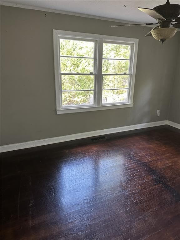 2 bedroom, 1 bathroom, 925 sq ft single family residence for sale at 394 Christopher Drive, Gainesville, GA 30501 — photo 7