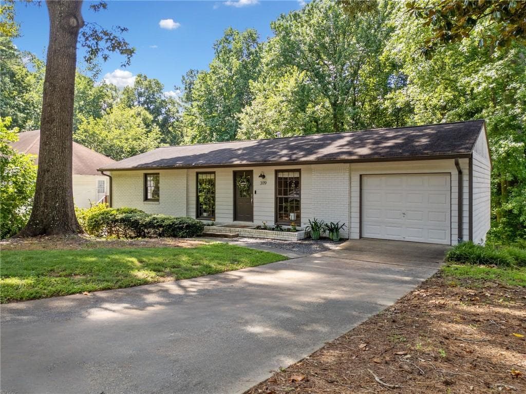 3 bedroom, 2 bathroom, 1,923 sq ft single family residence sold at 3119 Ann Road, Smyrna, GA 30080