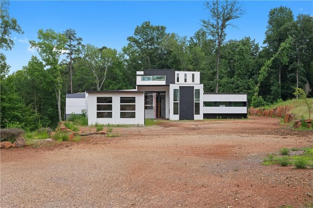 5210 Brownlee Road, Stone Mountain, GA 30087 — most recent listing photo