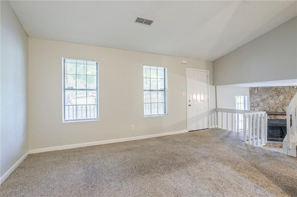 3 bedroom, 2 bathroom, 1,382 sq ft single family residence for sale at 4745 Hairston Crossing Road, Stone Mountain, GA 30083 — photo 7