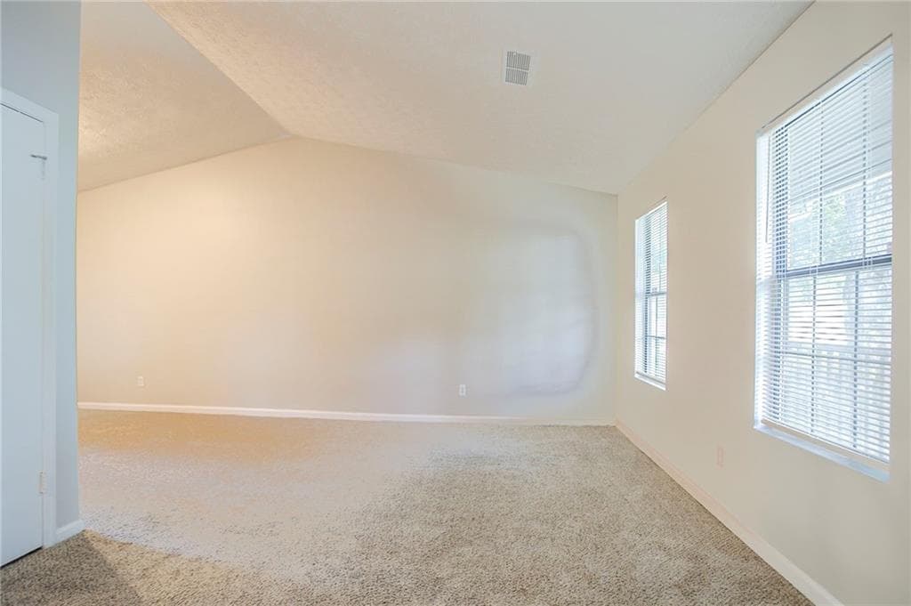 3 bedroom, 2 bathroom, 1,382 sq ft single family residence for sale at 4745 Hairston Crossing Road, Stone Mountain, GA 30083 — photo 10