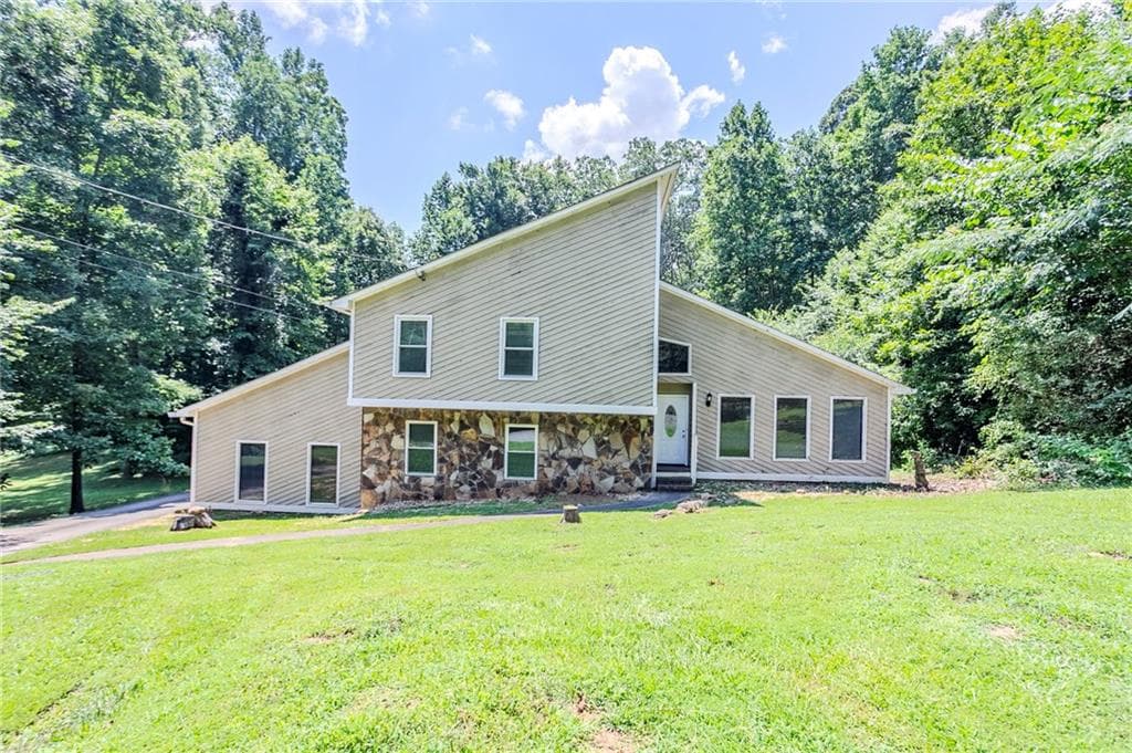 717 Raven Springs Trail, Stone Mountain, GA 30087 — most recent listing photo
