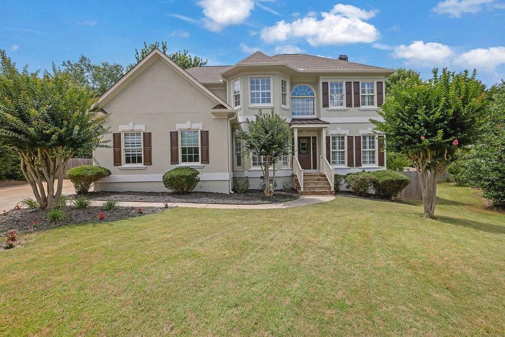 3 bedroom, 3 bathroom, 2,412 sq ft single family residence sold at 1745 Stoney Brook Way, Alpharetta, GA 30005