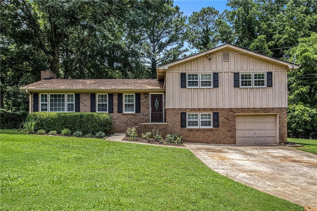 4 bedroom, 2 bathroom, 2,012 sq ft single family residence sold at 396 Stockwood Drive, Woodstock, GA 30188