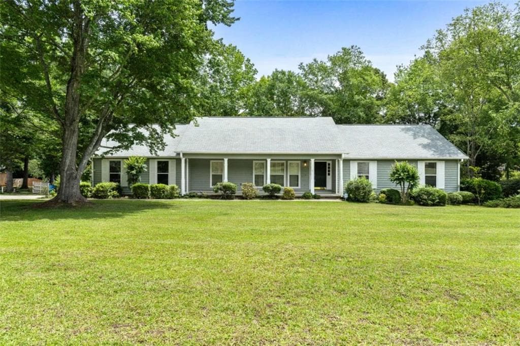 41 Ridgewood Cir, Mcdonough, GA 30252 — most recent listing photo