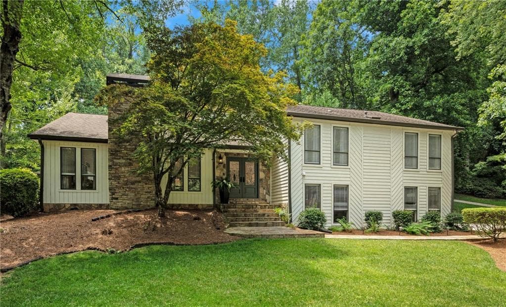 1519 Biddle Court, Dunwoody, GA 30338 — most recent listing photo