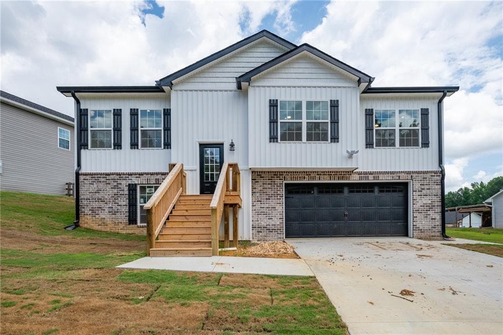 373 Lakecrest Circle, Calhoun, GA 30701 — most recent listing photo