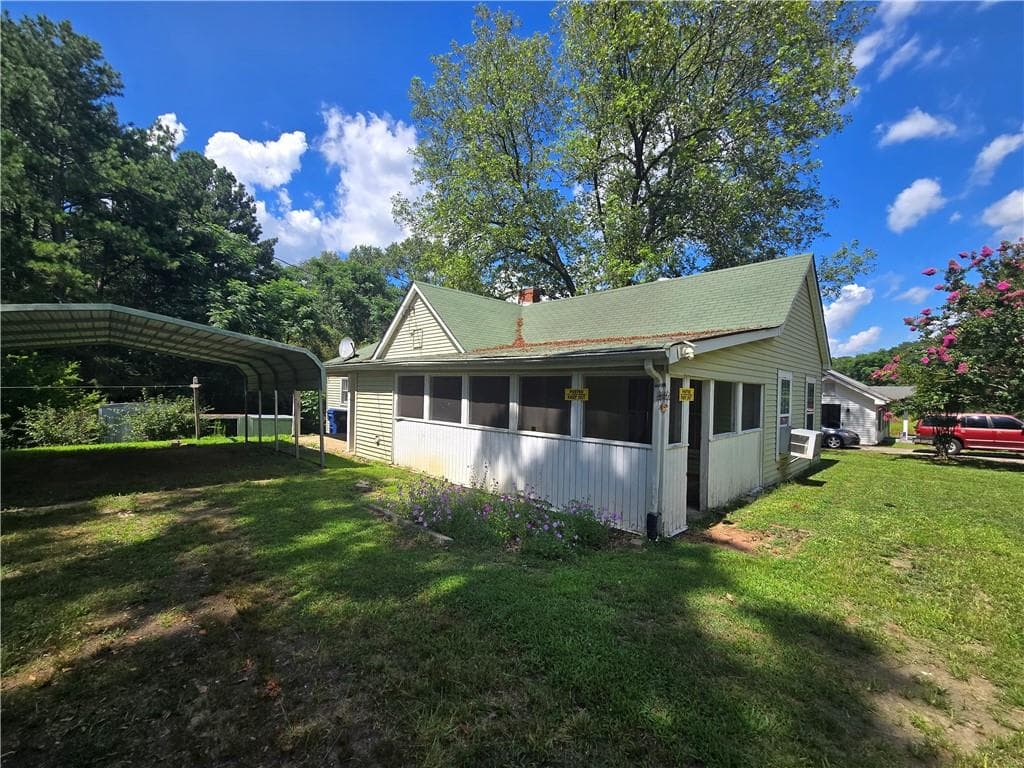 288 7th Avenue, Winder, GA 30680 — most recent listing photo