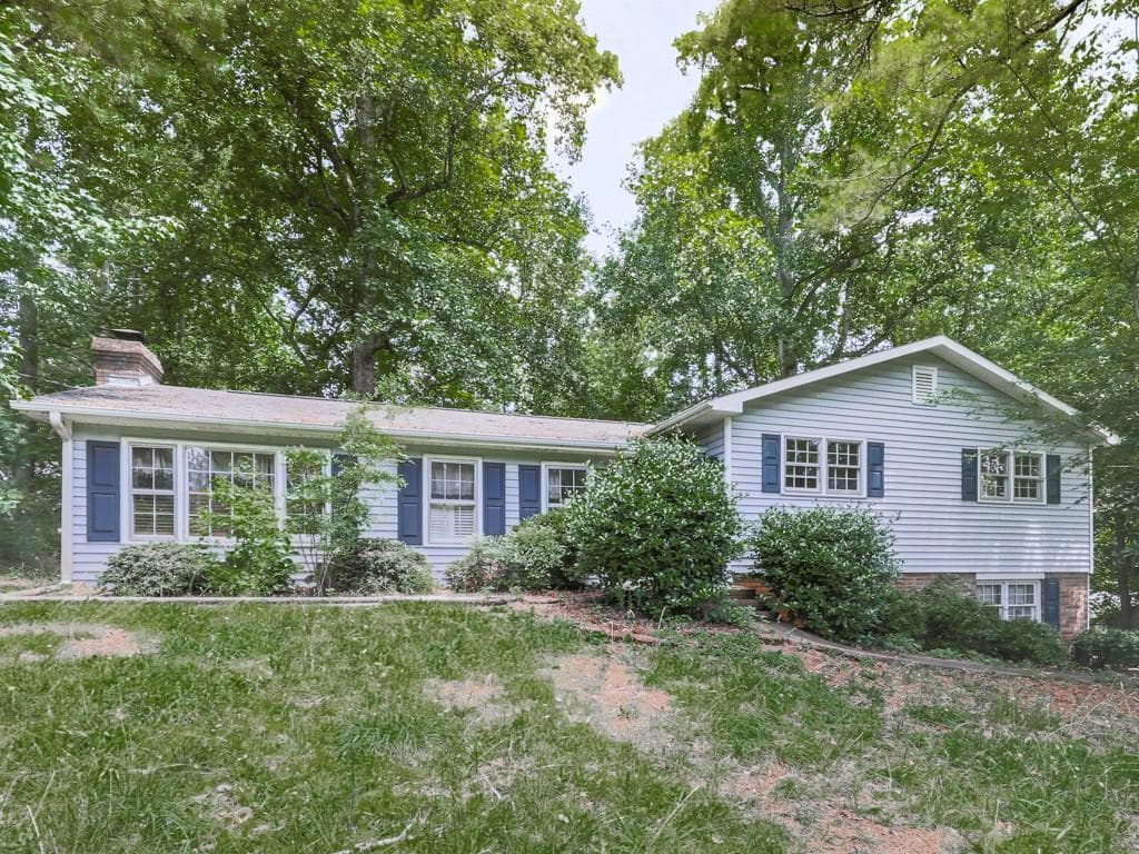 3 bedroom, 2 bathroom, 1,358 sq ft single family residence sold at 712 Copper Trace Way, Woodstock, GA 30189