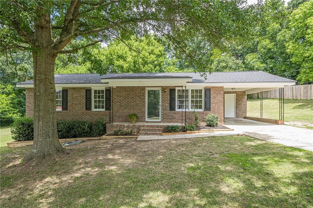 209 Hunter Street, Rockmart, GA 30153 — most recent listing photo