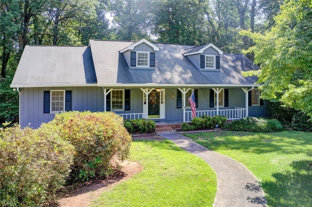 682 Ridgeview Drive, Lilburn, GA 30047 — most recent listing photo