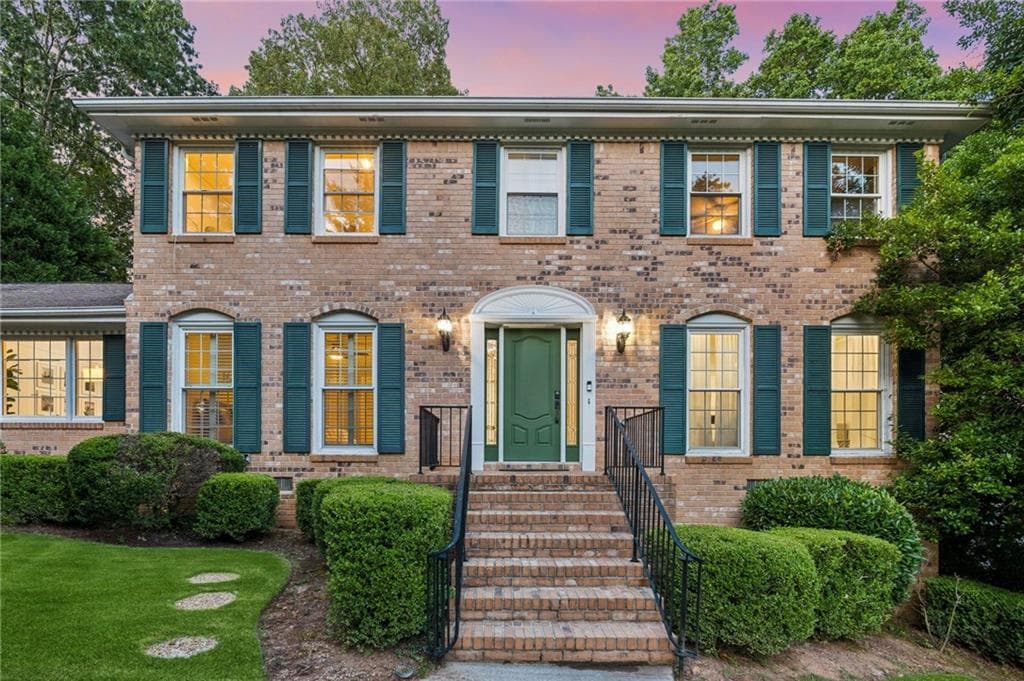5 bedroom, 4 bathroom, 3,545 sq ft single family residence sold at 5262 Lakesprings Drive, Dunwoody, GA 30338