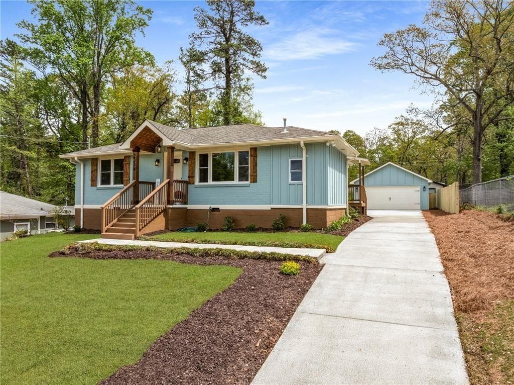 2374 Marion Circle, Decatur, GA 30032 — most recent listing photo