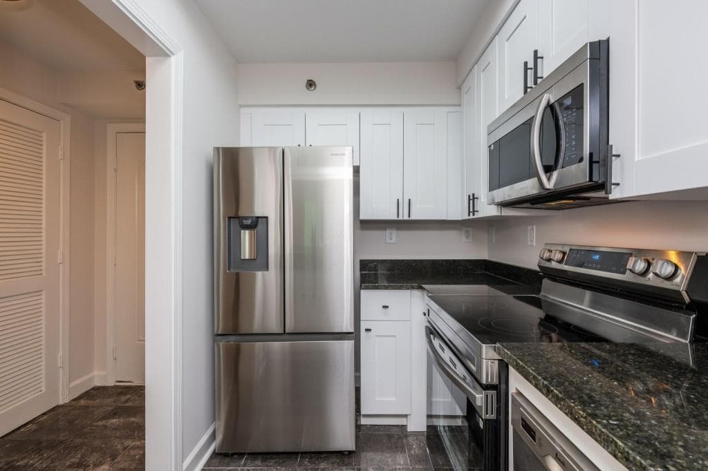 1 bedroom, 1 bathroom, 807 sq ft condominium under contract at 2870 Pharr Court 309, Atlanta, GA 30305 — photo 7