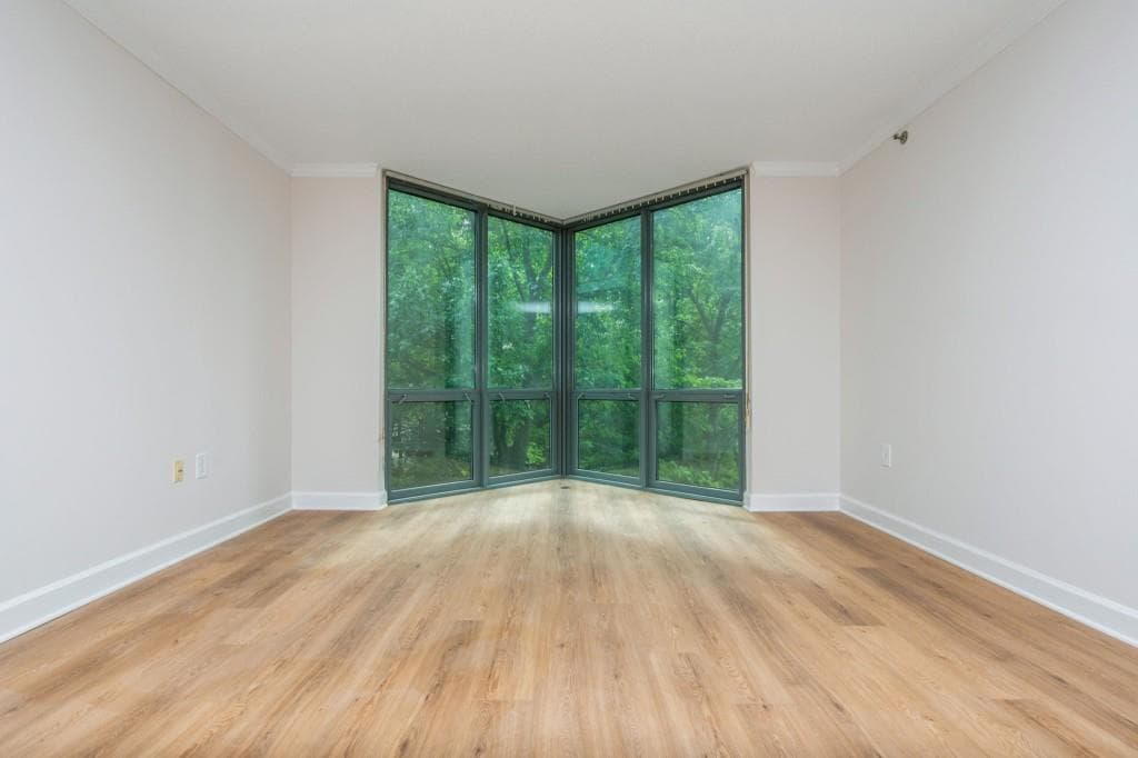 1 bedroom, 1 bathroom, 807 sq ft condominium under contract at 2870 Pharr Court 309, Atlanta, GA 30305 — photo 10
