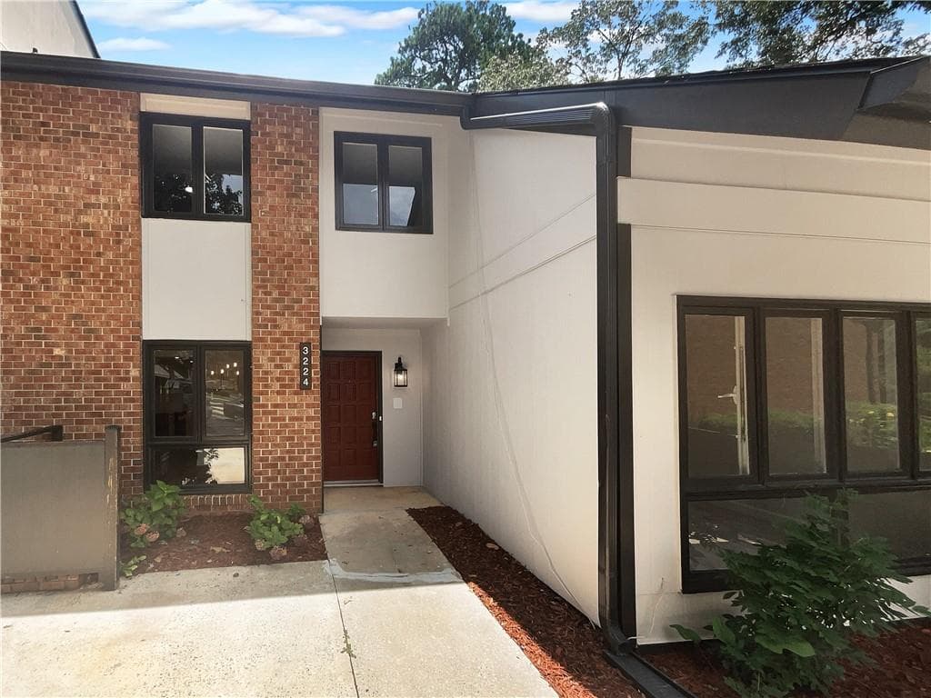 3224 Clairmont North, Brookhaven, GA 30329 — most recent listing photo