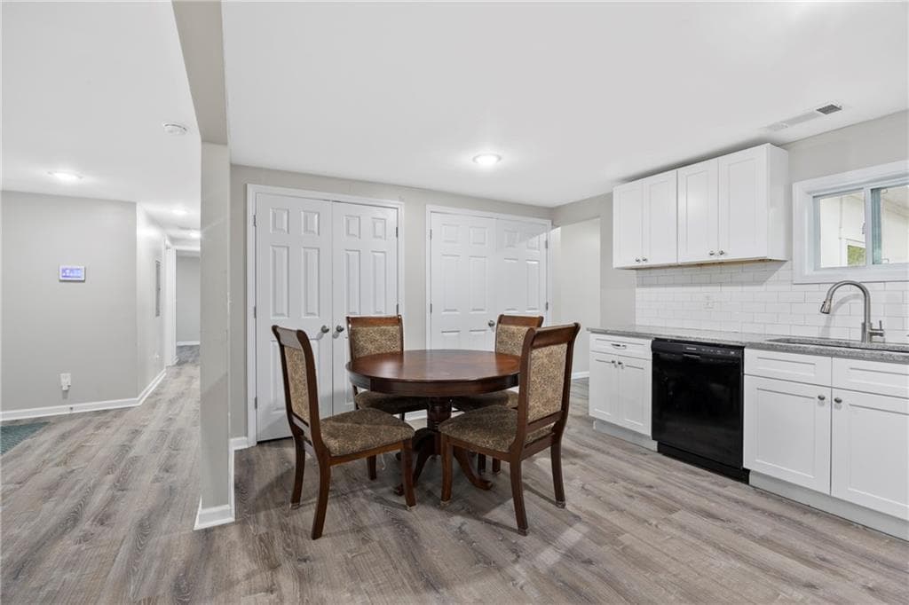 3 bedroom, 2 bathroom, 1,262 sq ft single family residence for sale at 10 Caroline Drive, Stockbridge, GA 30281 — photo 6