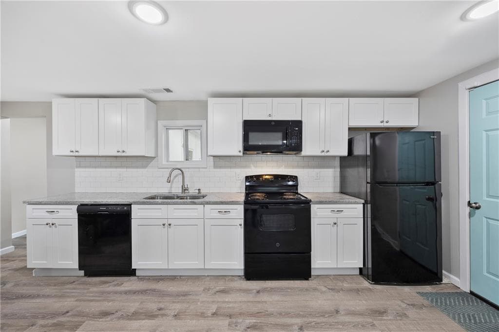 3 bedroom, 2 bathroom, 1,262 sq ft single family residence for sale at 10 Caroline Drive, Stockbridge, GA 30281 — photo 8