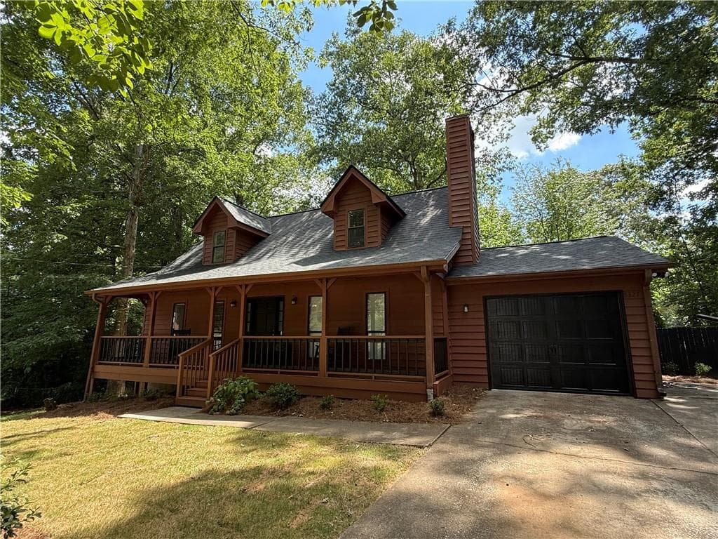 8327 Commanche Court, Jonesboro, GA 30236 — most recent listing photo