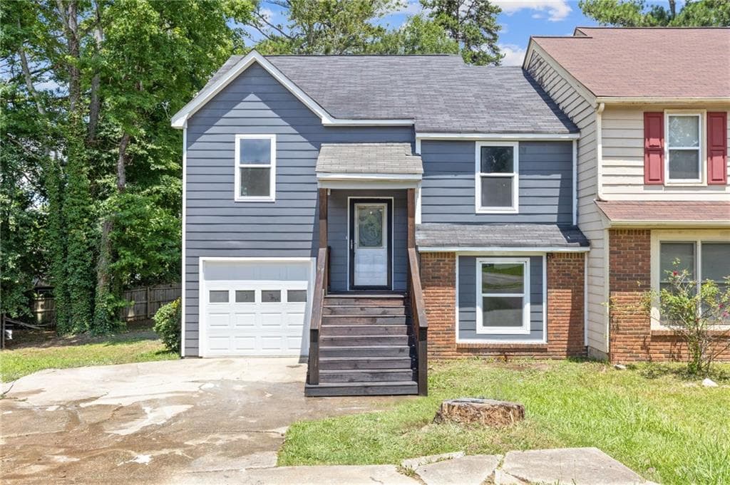 8035 S Bay Ct, Riverdale, GA 30274 — most recent listing photo