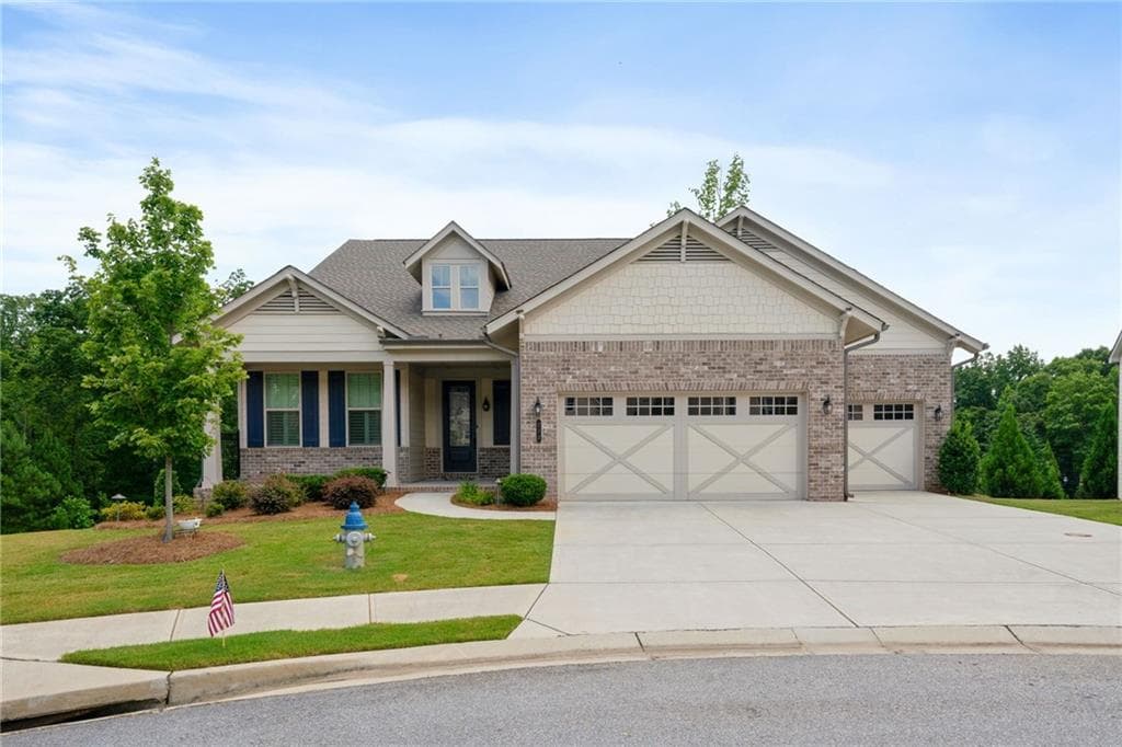 272 Silver Court, Hoschton, GA 30548 — most recent listing photo