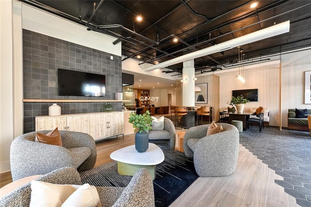 2 bedroom, 2 bathroom, 1,034 sq ft apartment for rent at 508 Main Street B5, Atlanta, GA 30324 for $1,756 a month — photo 2