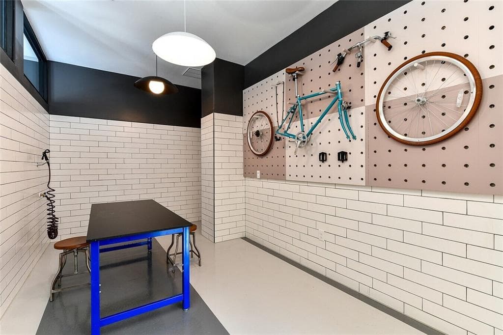 2 bedroom, 2 bathroom, 1,034 sq ft apartment for rent at 508 Main Street B5, Atlanta, GA 30324 for $1,756 a month — photo 5