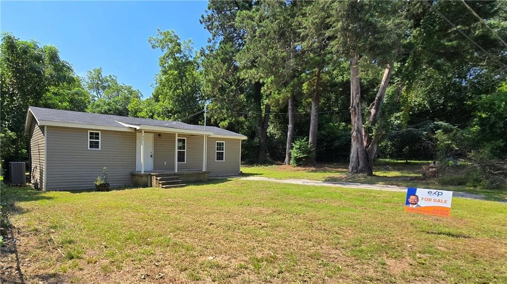 57 Kemp Street, Fort Valley, GA 31030 — most recent listing photo