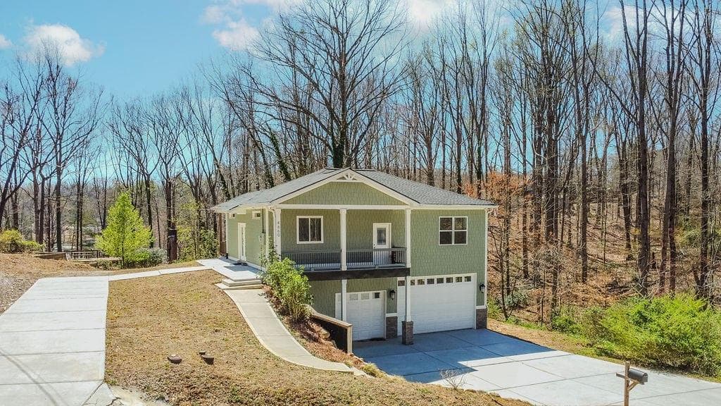 4660 Perry Road, Gainesville, GA 30506 — most recent listing photo