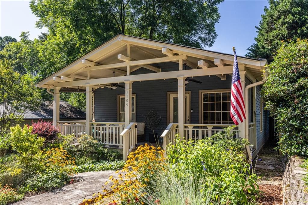 3 bedroom, 2 bathroom, 1,363 sq ft single family residence sold at 1109 Knott Street, Atlanta, GA 30316