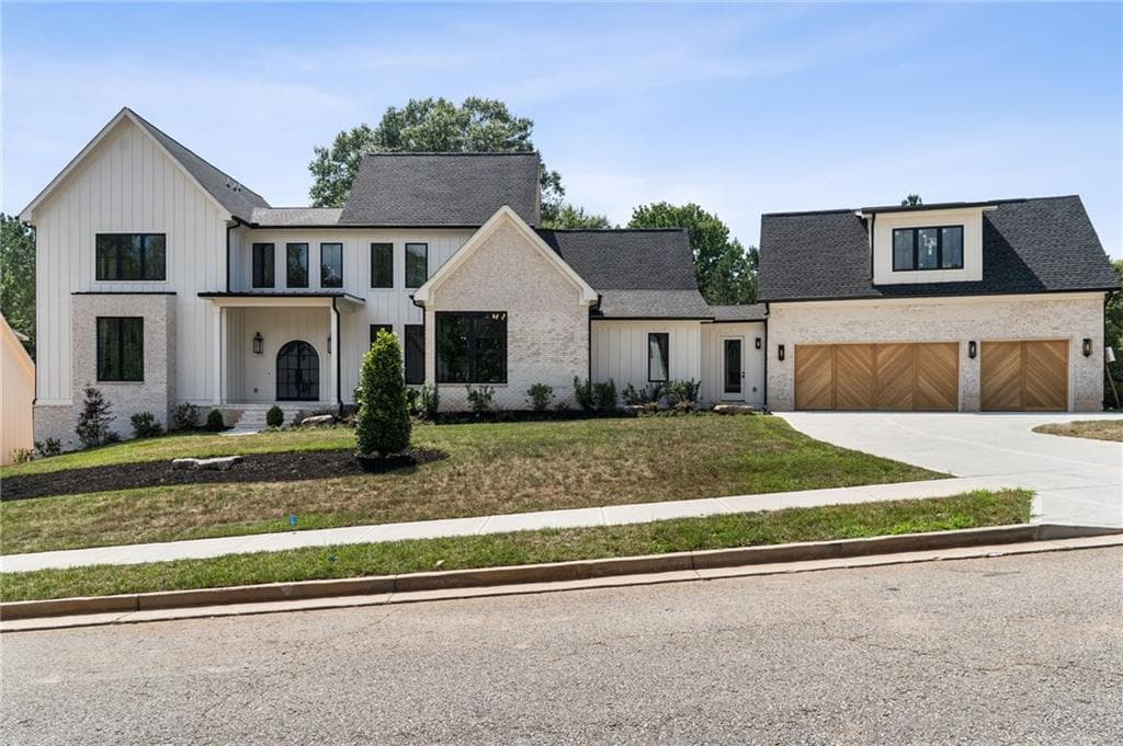 100 Nova Lane, Roswell, GA 30075 — most recent listing photo