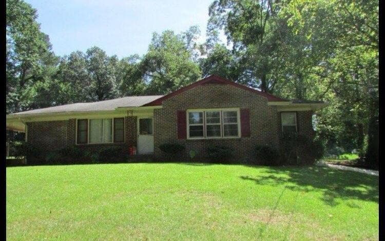 3 bedroom, 2 bathroom, 1,408 sq ft single family residence sold at 1410 Willis Mill Road, Atlanta, GA 30311