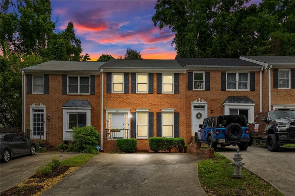 2779 Bentley Place, Marietta, GA 30067 — most recent listing photo