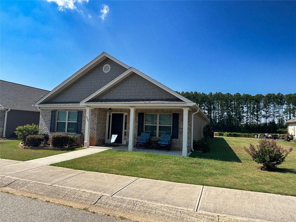 925 WIDENER MEMORIAL Boulevard, Winder, GA 30680 — most recent listing photo