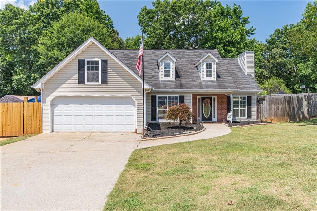 4872 Hunt Club Drive, Flowery Branch, GA 30542 — most recent listing photo